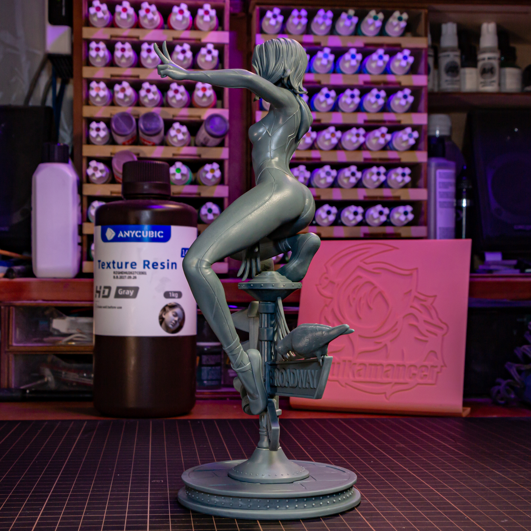 Gwen Stacy - Into the Spider-Verse