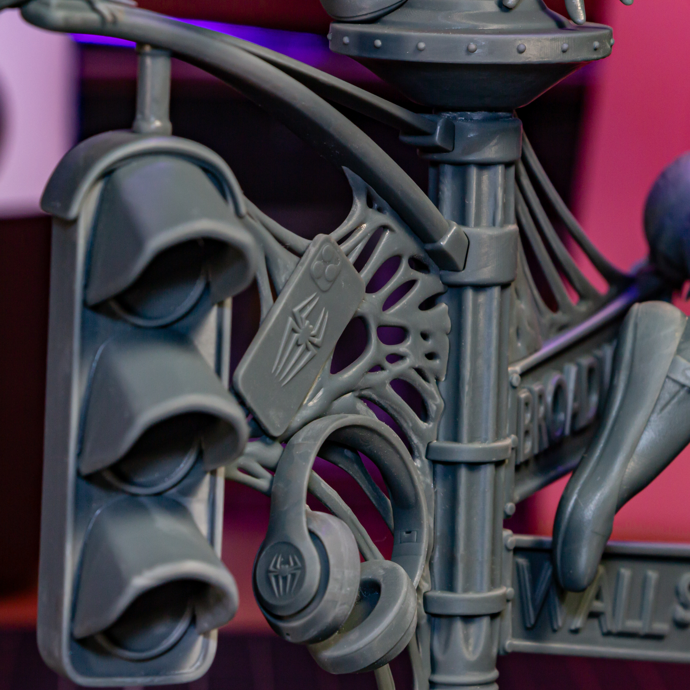 Gwen Stacy - Into the Spider-Verse